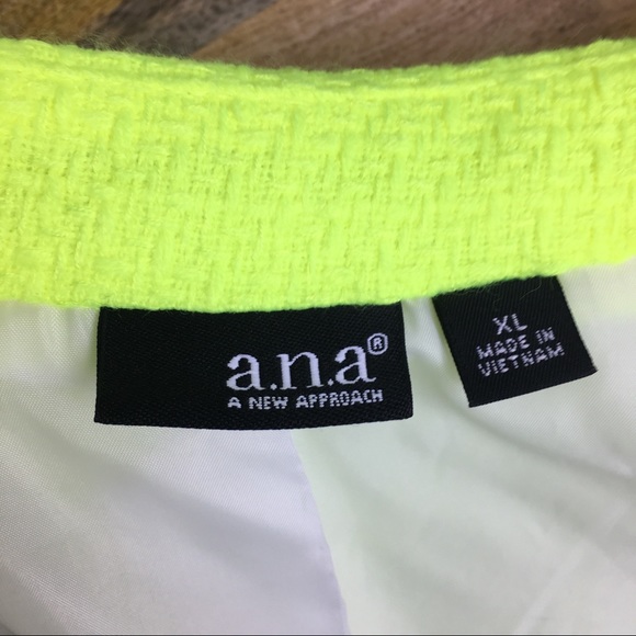 SOLD ❗️a.n.a. Neon Yellow Jacket Blazer Size XL 💛 - Picture 8 of 8
